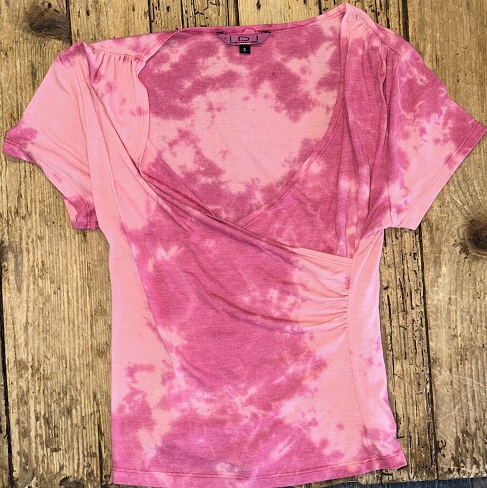 Idi by Matthew women’s size S pink tye dye wrap vneck short sleeve shirt